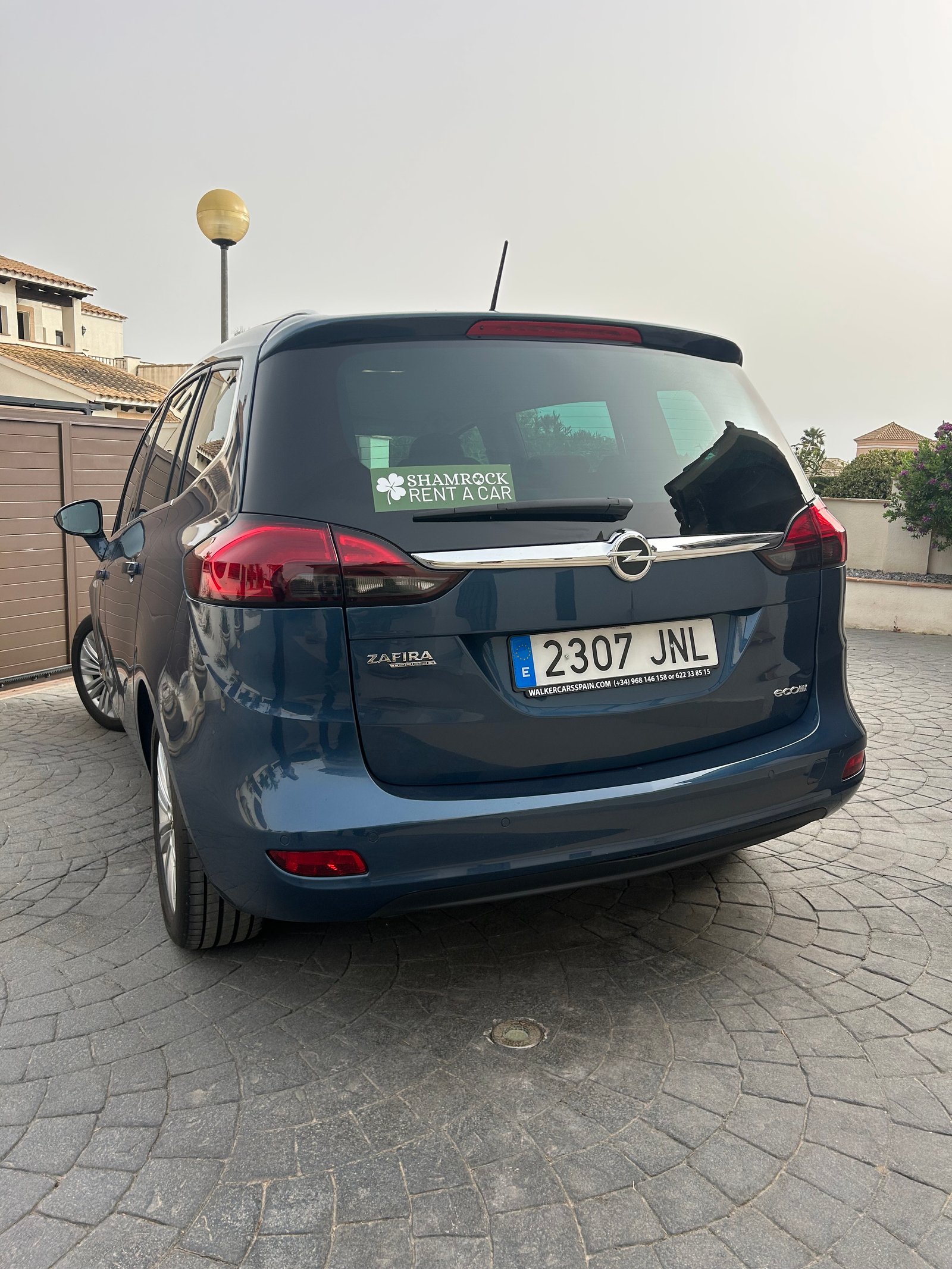 Opel Zafira. 7 Seat. 5 D. Man. (JNL)