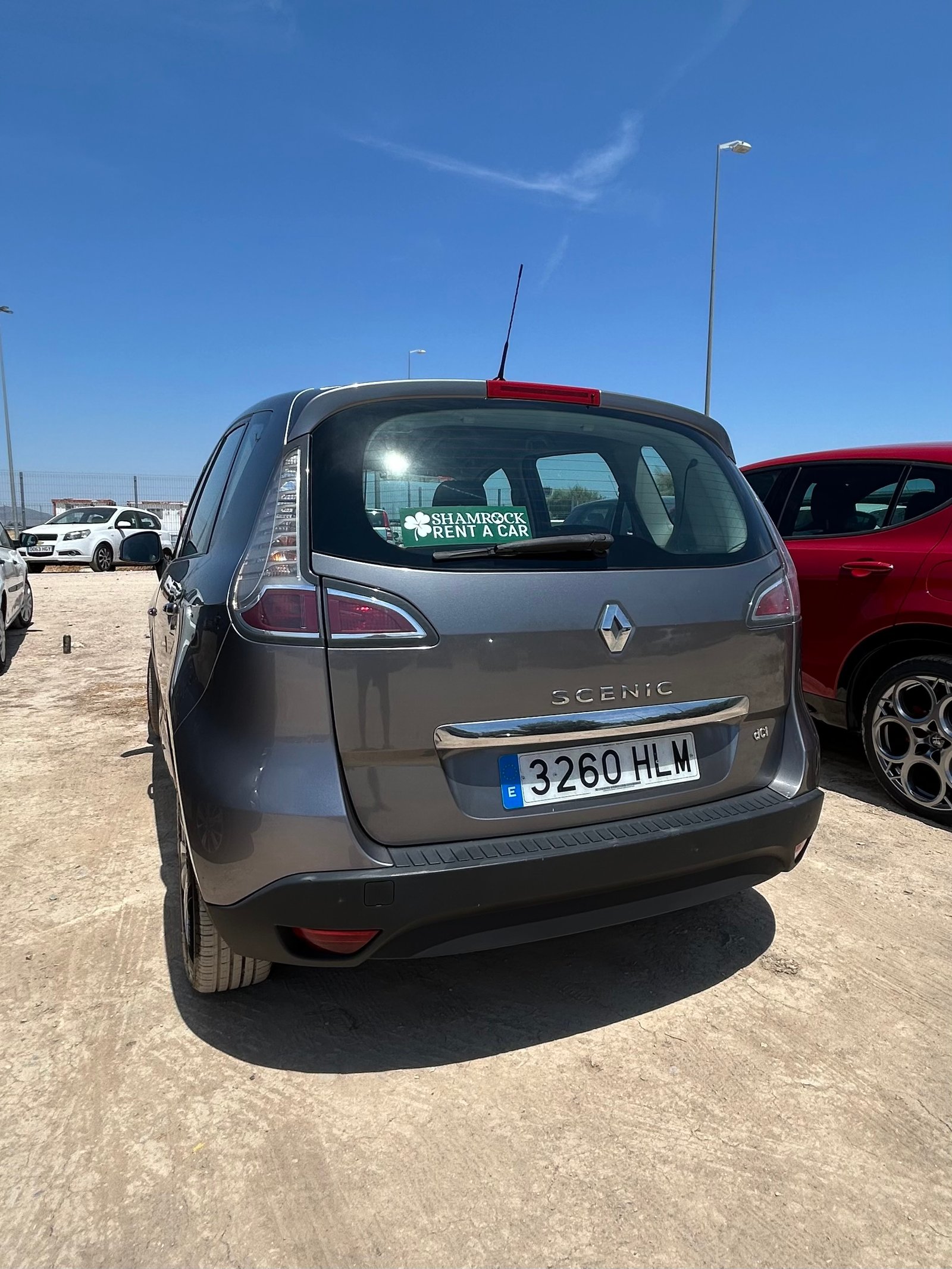 Renault Scenic. 5 Seat. 5 D, Auto. (HLM)